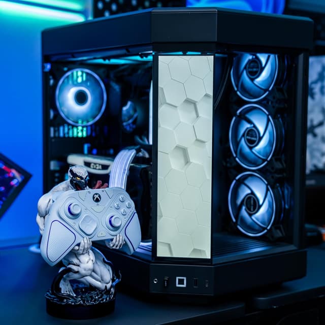 Detalle de Cable Guys Marvel Anti-Venom Controller Halter & Handy-Ständer – Gaming-Zubehör für Schreibtisch-Setup