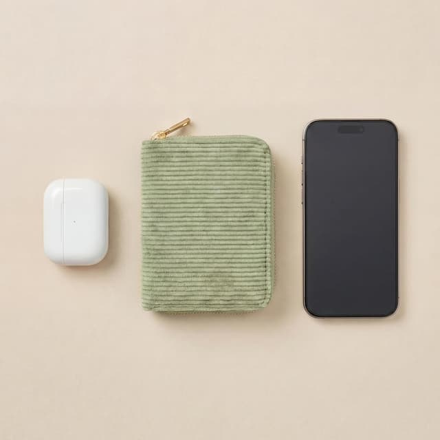 Detalle 2 de Milly Milk MillyMilk® Kord Geldbeutel FONDO in Pastellgrün – Mini Portemonnaie mit formstabiler Struktur