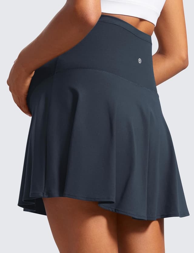 Detalle 2 de Butterluxe Maternity Tennis Skirt with Over-the-Belly Inner Shorts and Pockets