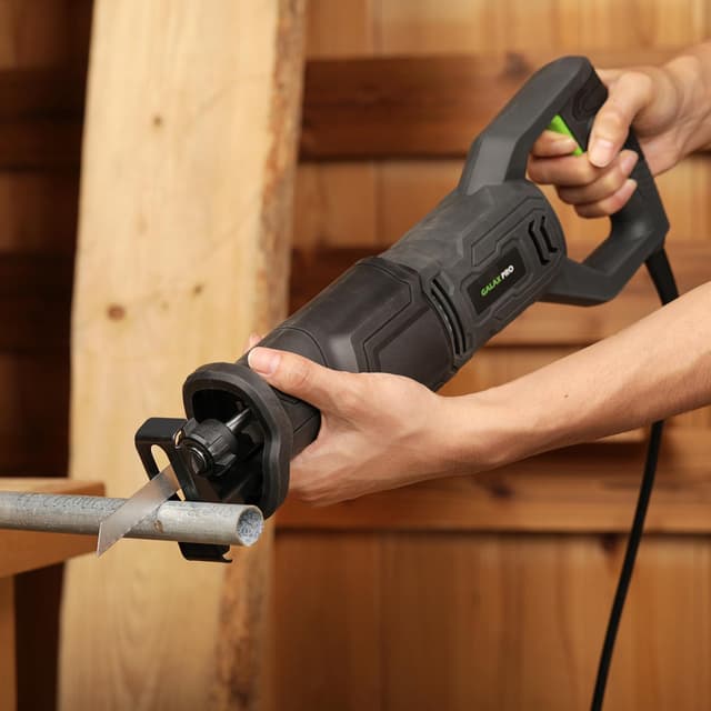 Detalle de GALAX PRO 710W Reciprocating Saw (up to 3000 SPM) with tool-free blade change