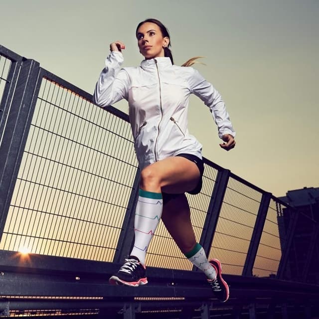 Detalle de DRESHOW Kompressionsstrümpfe für Damen & Herren – Kompressionssocken für Sport, Laufen, Radfahren & Flugreisen