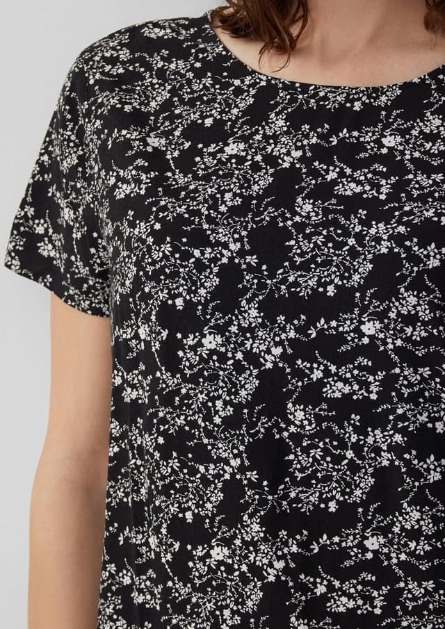 Thumbnail 4 de QS Kurzarmbluse aus Viskose mit Rundhalsausschnitt