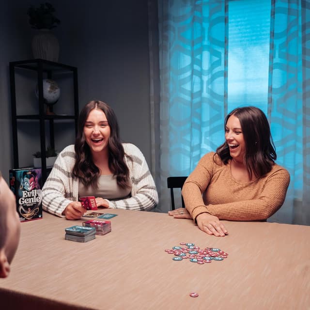Thumbnail 4 de Evil Genie Party Game for 2–8 Players 🎲