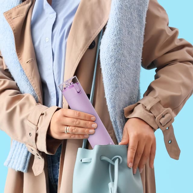 Detalle de Exllena Small Water Bottle 270ml with Straw (Pink) – Leak-Proof 1-Hand Flask