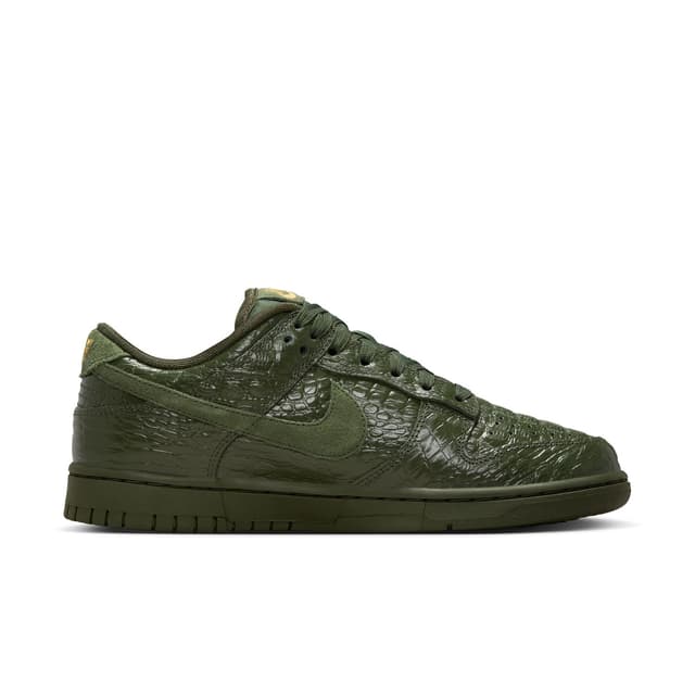 Imagen de Nike W NIKE DUNK LOW SS Zapatillas casual mujer 👟 en OfertitasTOP