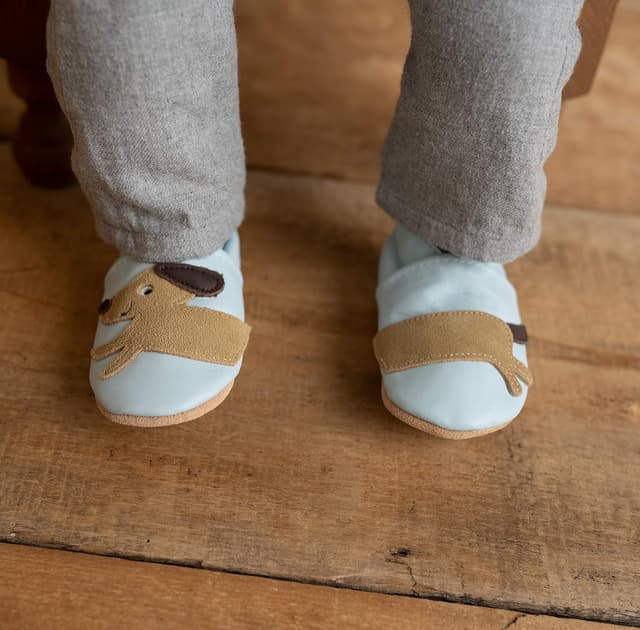 Detalle de ENGEL + PIRATEN Krabbelschuhe aus 100 % echtem Rindnappaleder – Lauflern- und Babyhausschuhe