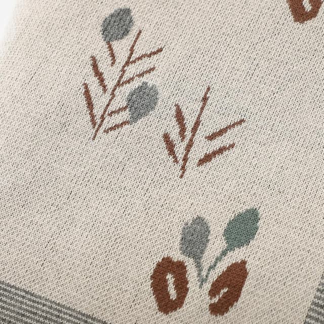 Detalle 2 de Baby knitted cotton blanket 100 x 80 cm