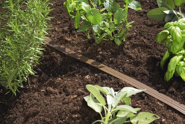 Detalle 2 de Tubo irrigatore Gardena 15 m getto nebulizzato