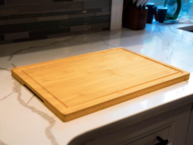 Thumbnail 5 de Bamboo Cutting Board 18" Large 🍽