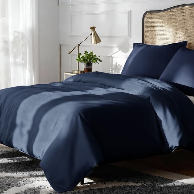 Detalle de Housse de couette 155x220 cm bleue marine (parure 3 pièces) avec 2 taies 80x80 cm en microfibre brossée
