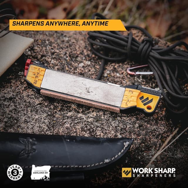 Detalle de Work Sharp Guided Field Sharpener WSGFS221 – portable outdoor multi knife and tool sharpener
