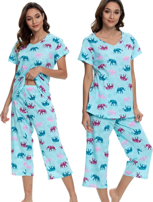 Detalle de ENJOYNIGHT Women’s Cotton Pajama Set (Short-Sleeve Top + Capri Pants)
