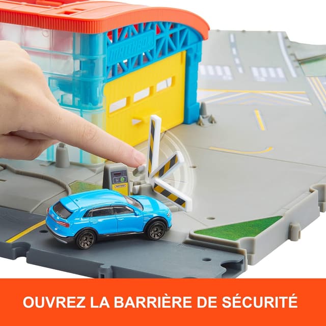 Detalle de Matchbox Coffret Aéroport Tour de Contrôle JBW37 avec voiture Audi en métal et avion en plastique (échelle 1/64)