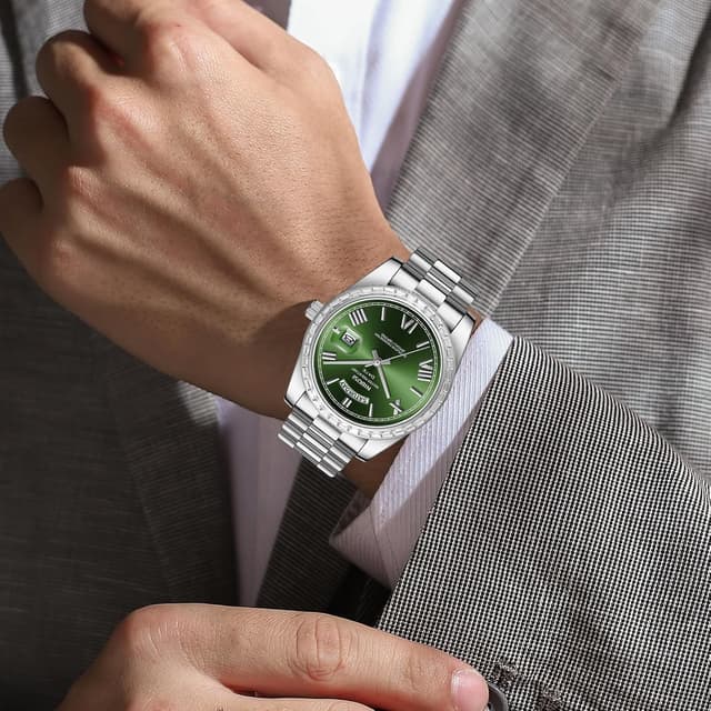 Detalle de NIBOSI Orologio da uomo analogico al quarzo con lunetta tempestata di diamanti e datario