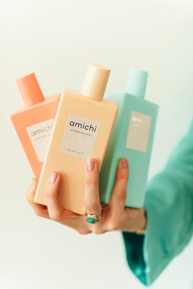 Thumbnail 4 de AMICHI Bouquet Intense Eau de Cologne 75 ml 💐