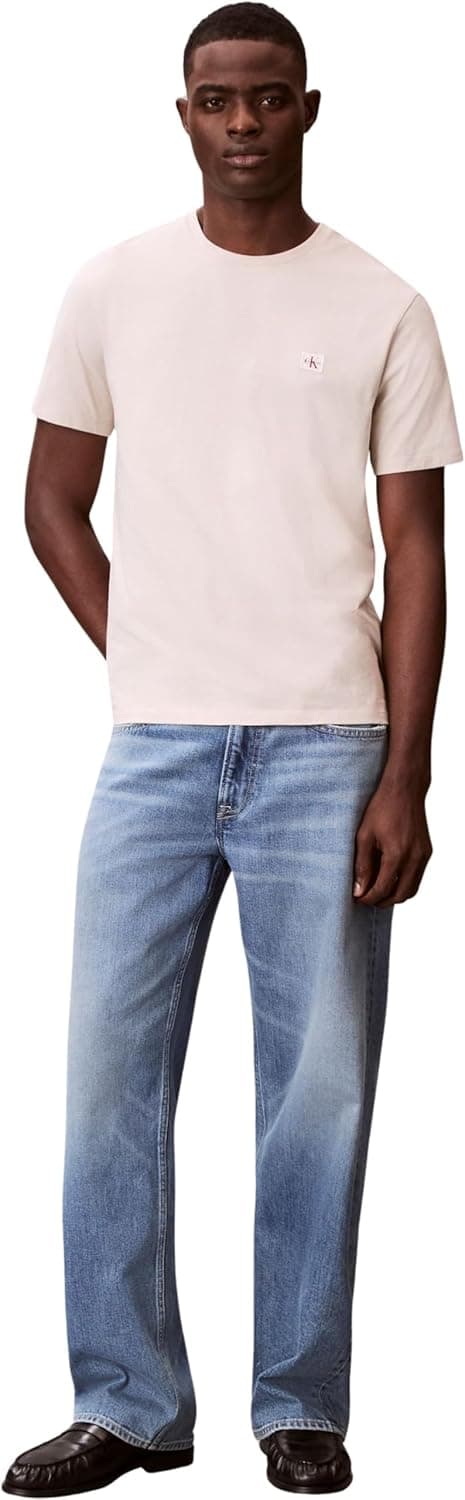 Detalle de T-shirt manches courtes homme Calvin Klein Badge en jersey de coton, coupe regular