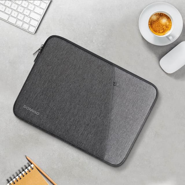 Detalle 2 de DOMISO Laptop-Tasche 15–15,6 Zoll wasserdicht – Laptop Sleeve mit Seitentaschen (Grau)