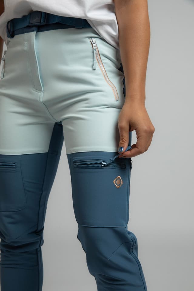 Thumbnail 5 de Izas PAULES pantalón montaña mujer 🥾