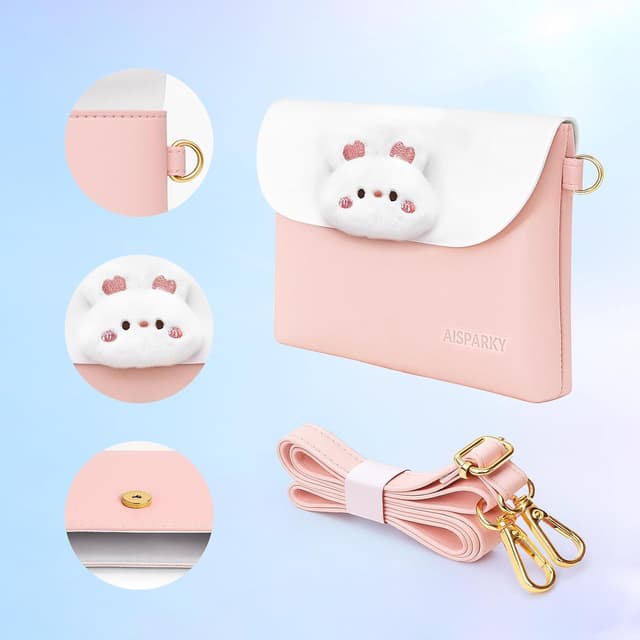 Detalle de Small Crossbody Bag for Teens & Girls (PU Leather) – Adjustable Strap, Snap Closure & Cute Charms