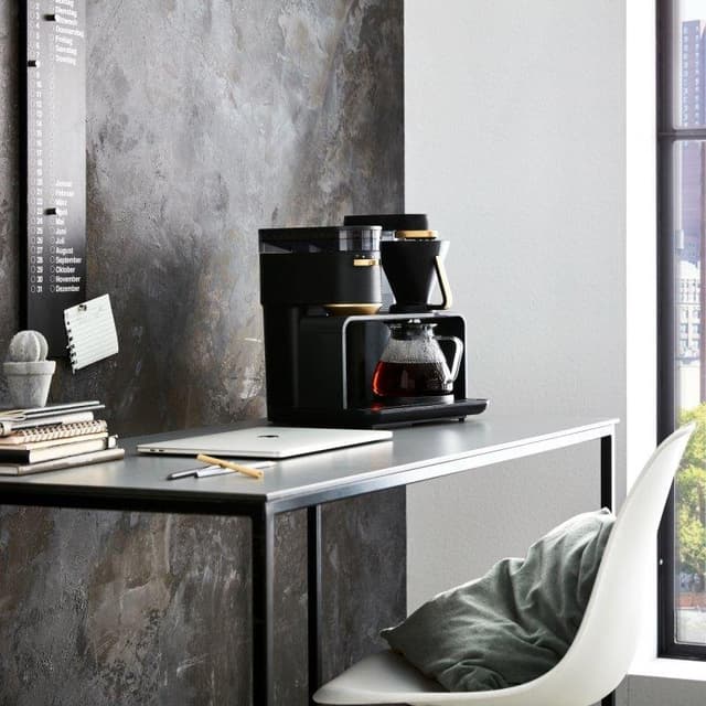 Detalle de Melitta Epos cafetera de goteo (8 tazas) con molinillo integrado y boquilla giratoria 360°