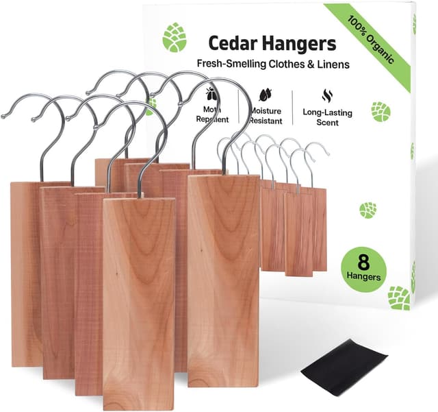 Detalle de Pack of 8 Cedarwood hanging moth repellent blocks for wardrobes and drawers