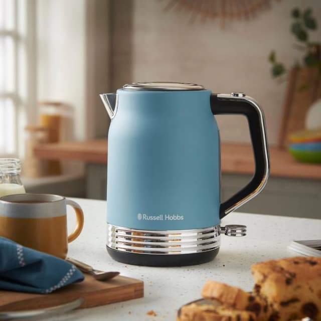 Detalle de Russell Hobbs Hanley 1,7 L hervidor retro