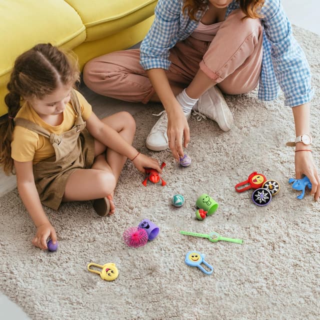 Thumbnail 5 de THE TWIDDLERS 120 Relleno para piñatas 🎉