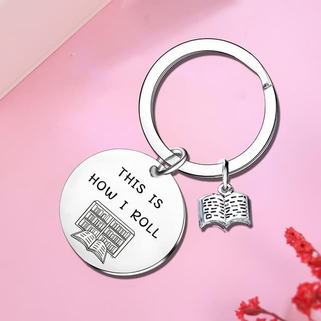 Thumbnail 1 de Librarian Keychain This is How I Roll