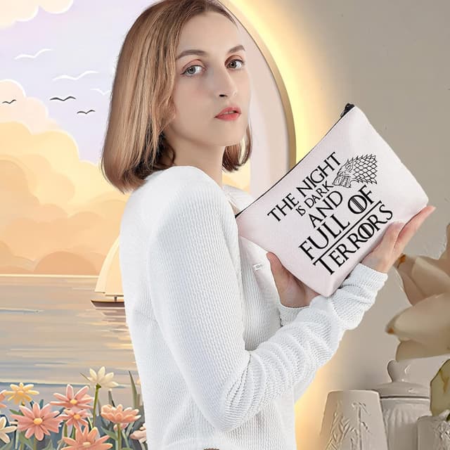 Thumbnail 4 de Game of Thrones cotton canvas cosmetic make-up bag (The Night Is Dark and Full of Terrors) by LEVLO