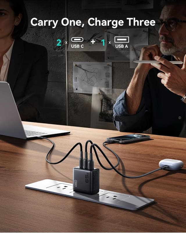 Detalle de INIU 65W USB C Charger Block with 3 Ports