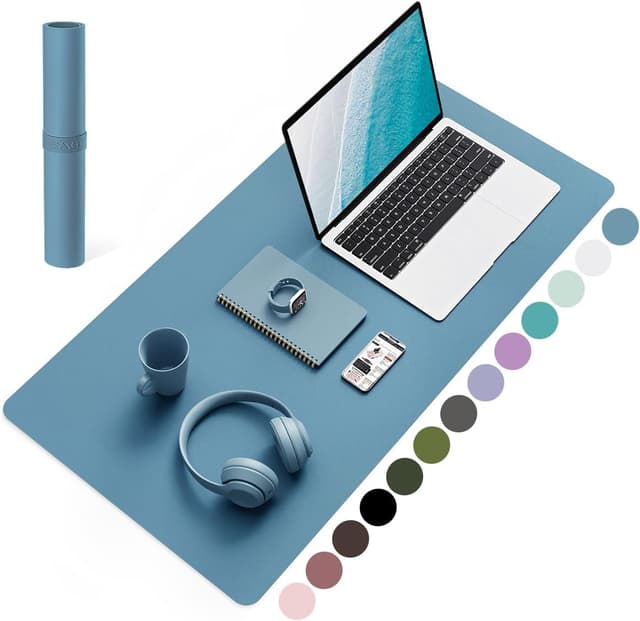 Detalle de YSAGi Non-Slip Desk Pad (80 x 40 cm) – Waterproof PVC leather desk mat in Azure