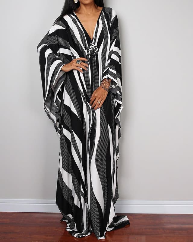 Detalle de Bsubseach Women’s Ethnic Print Kaftan Beach Dress (Plus Size) Swim Cover-Up