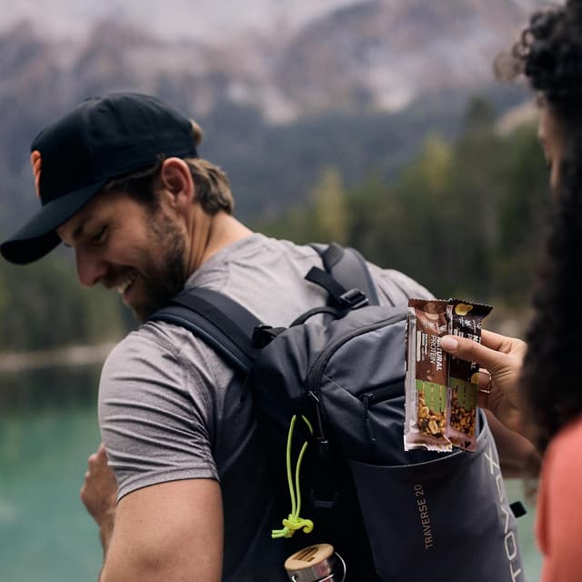 Thumbnail 2 de Powerbar Natural Protein Chocolate Nuts 18x40g - Barras Veganas 🍫