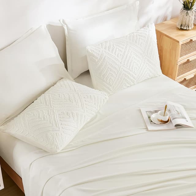 Detalle de Andency Oversized King Comforter Set (7-Piece) in Ivory Boho Tufted Bedding “Bed in a Bag”
