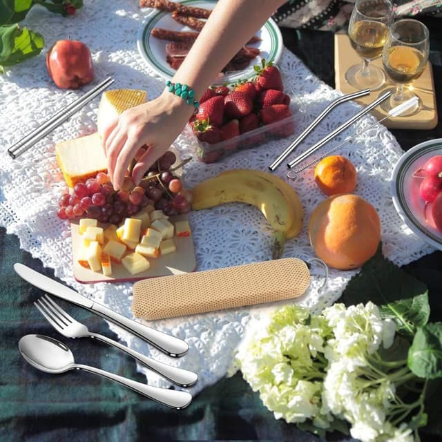 Detalle de TEAMFAR Campingbesteck 9-teilig – Outdoor Reisebesteck aus Edelstahl mit Etui & Tasche