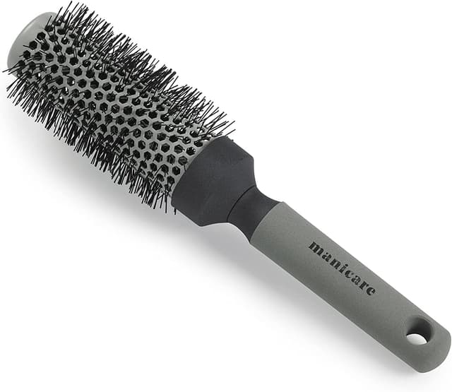 Detalle 2 de Manicare Ceramic Radial Brush for Blow-Drying – Anti-Static Synthetic Bristles, Non-Slip Handle