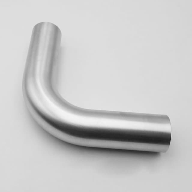 Detalle 2 de AC Performance 2.5" (63mm) 90 Degree Aluminium Elbow Intercooler Pipe – 1.5D Radius, Brushed Finish