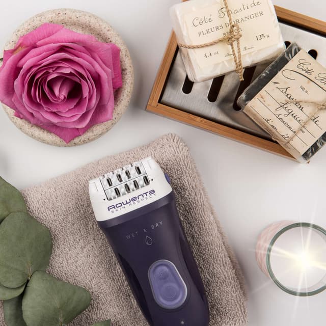 Detalle de Rowenta Skin Respect depiladora resistente al agua