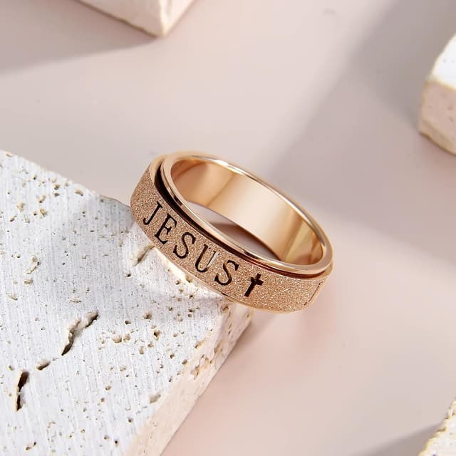 Detalle de OreilleStar Fidget Spinner Anxiety Ring for Women (Jesus Cross) — Stainless Steel Thumb Ring, Sizes 5–10