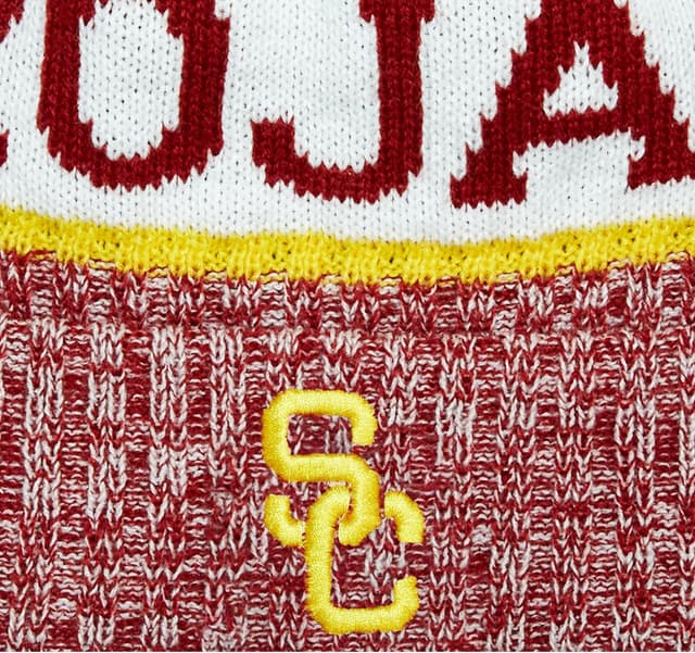 Detalle de Icon Sports Officially Licensed NCAA Soccer Beanie (USC Trojans) — Unisex Adult