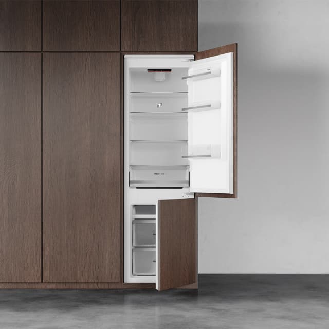 Thumbnail 2 de Teka RBF 43345 FI frigorífico combi integrable, Defrost