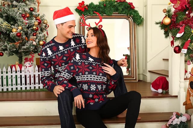 Detalle de Litherday Pull de Noël en maille tricot à col rond imprimé motifs famille (unisexe) S à XXL