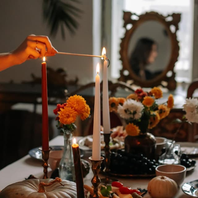 Thumbnail 6 de Ivory taper dinner candles gift set – dripless 7-hour, unscented (50 pack)