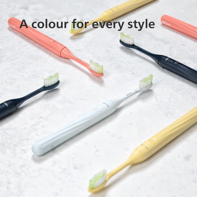 Detalle 2 de Philips One electric toothbrush brush head (BH1022/04) – pack of 2, blue