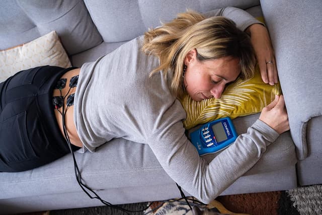 Detalle de Compex Fit 3.0 elettrostimolatore blu: 20 programmi per dolore, fitness e massaggio