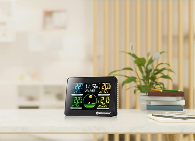 Detalle de Bresser Wetterstation Funk 7000023 mit Außensensor Thermo/Hygro Quadro NLX (3 Außenfühler, DCF, Farbdisplay)
