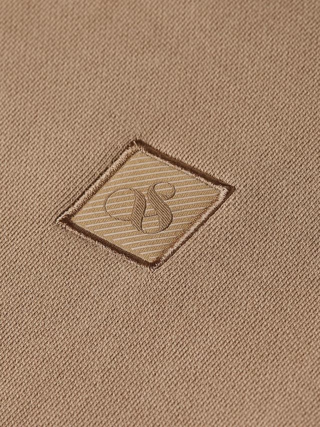 Detalle de Scotch & Soda Essential Badge Logo Hooded Sweatshirt con cappuccio uomo