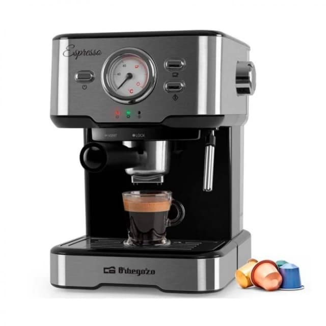 Detalle 2 de Orbegozo EX 5500 Cafetera espresso 20 bares 1,5 L