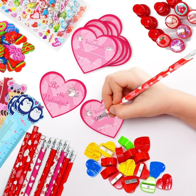 Detalle 2 de UMEELR 28 Valentines Day Cards Set 📝