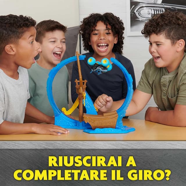 Detalle 2 de Monster Jam set di gioco Megalodon Loop of Doom in scala 1:64